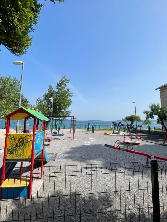 Seaside apartments Kaštela Exterior foto